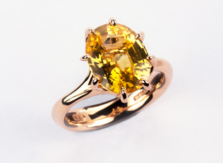 Fairtrade gold Oval cut yellow sapphire Winter meadow ring